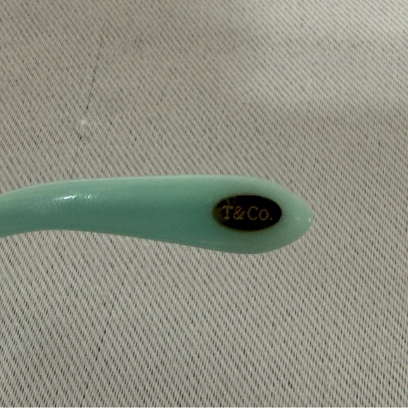 Tiffany & Co Black Gradient Cat-Eye Sunglasses - Picture 14 of 16